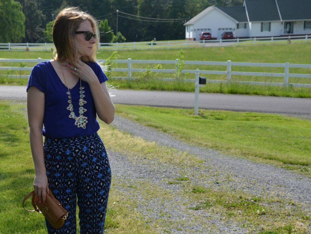 Hi Lovely in Kentucky in Nordstrom, Tory Burch and Kendra Scott