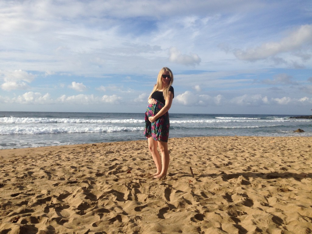 Beaches, Baby Bumps & Bikinis | Hi Lovely, Austin TX