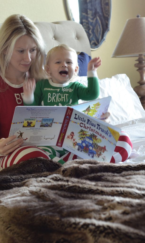 Hi Lovely | Christmas Pajamas