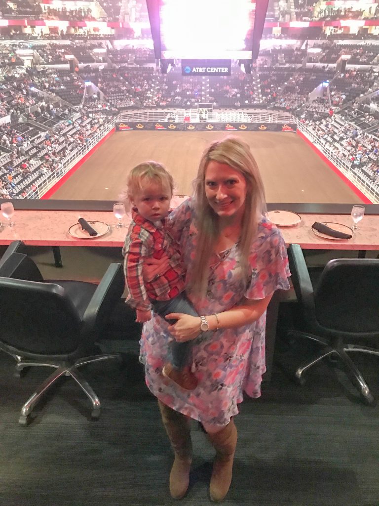 Family Friendly Guide to the San Antonio Rodeo | Hi Lovely