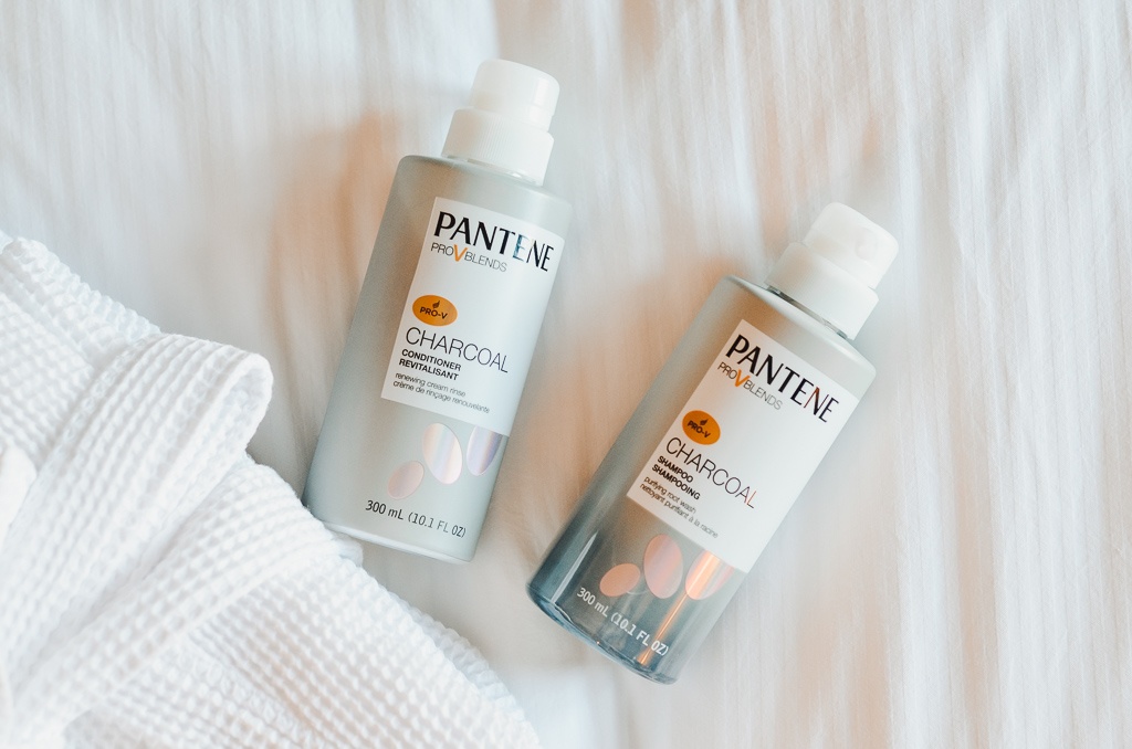 Activated Charcoal in my Hair? Yes Please! | Pantene's new Charcoal Collection | Hi Lovely