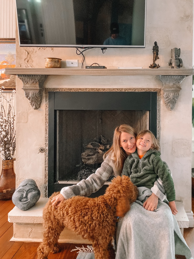 Vacasa Holiday Vacation Rental | Hi Lovely | Travel Tips