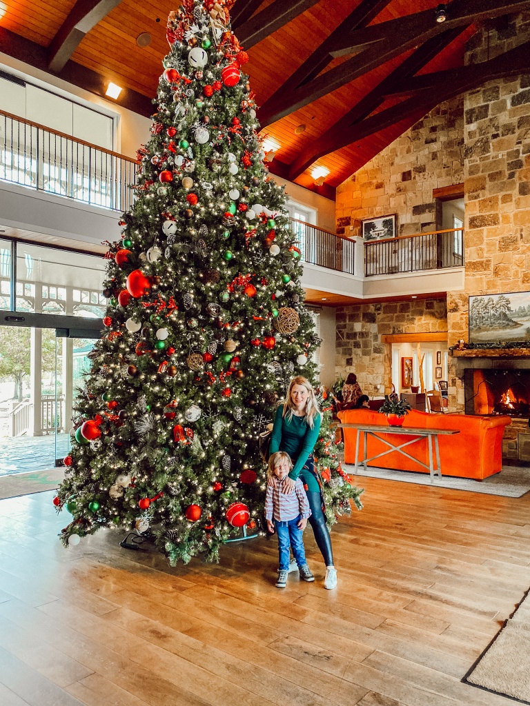 Lost Pines Holiday Homes Tour 2023 - Explore Bastrop County