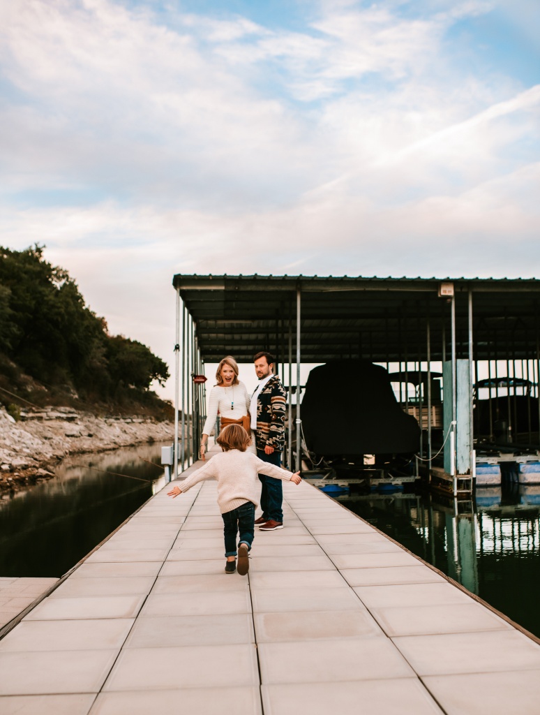 Jessica Rockowitz | Hi Lovely | Austin Family Photos | Austin Photographer | Lakeway Marina