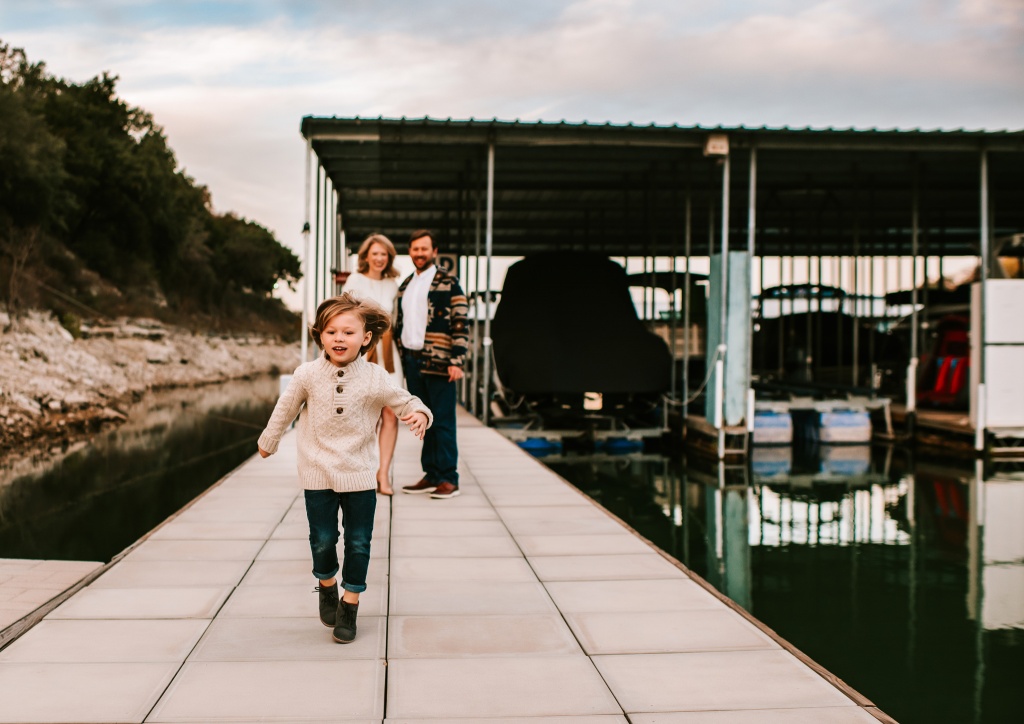 Jessica Rockowitz | Hi Lovely | Austin Family Photos | Austin Photographer | Lakeway Marina