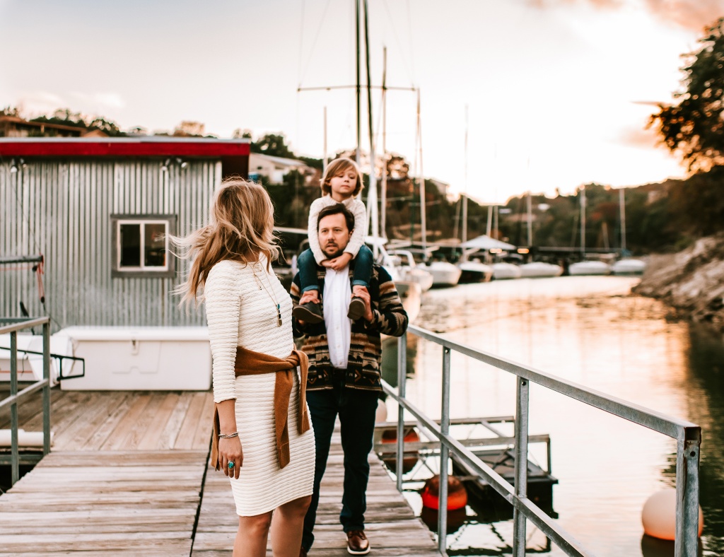 Jessica Rockowitz | Hi Lovely | Austin Family Photos | Austin Photographer | Lakeway Marina
