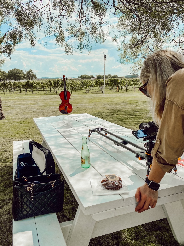 Zucci Violin at Signor Vineyards