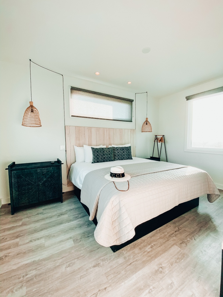 Lively Beach Resort | Mustang Island Rentals and Port Aransas Resort