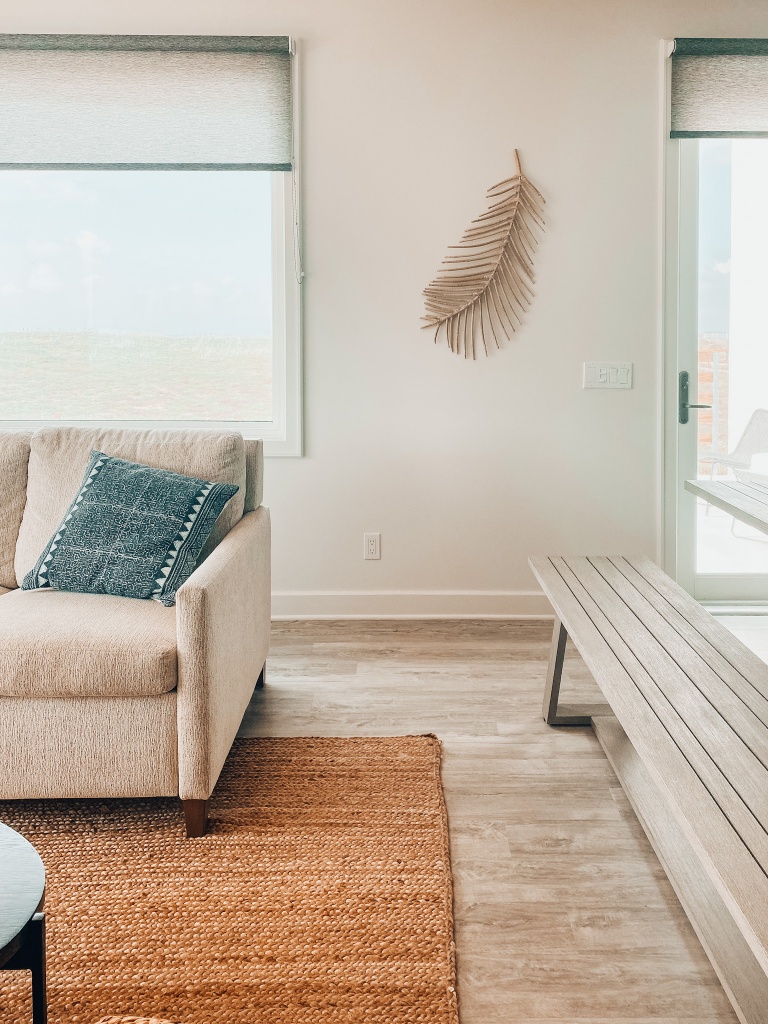 Lively Beach Resort | Mustang Island Rentals and Port Aransas Resort