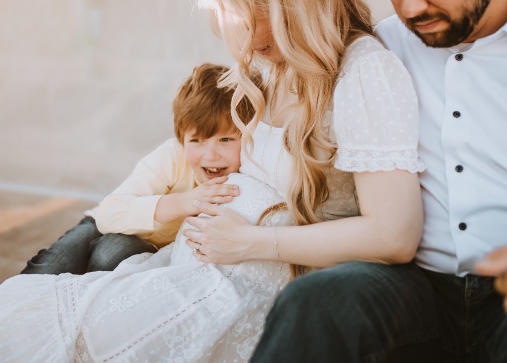 Maternity Family Photoshoot | Taylor Boyd Photography | Austin San Antonio Maternity Photos | Hi Lovely