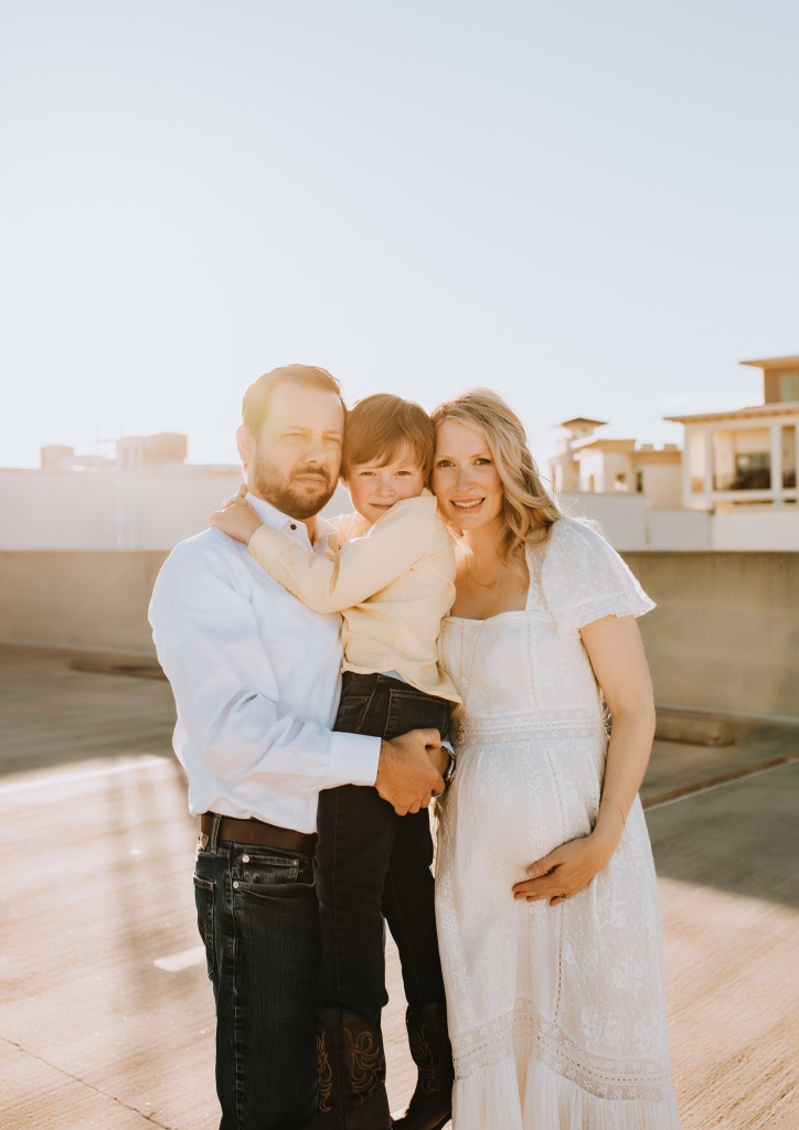 Maternity Family Photoshoot | Taylor Boyd Photography | Austin San Antonio Maternity Photos | Hi Lovely
