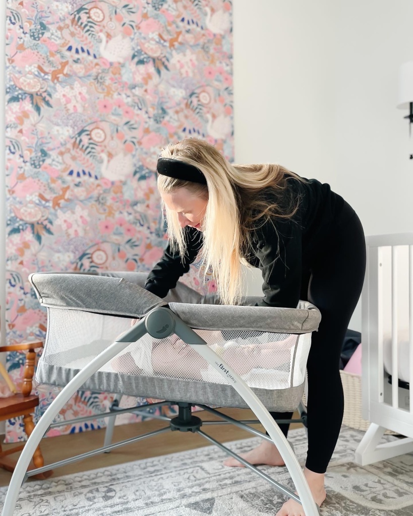 the first years bassinet | must-haves for new moms | hi lovely | babbleboxx