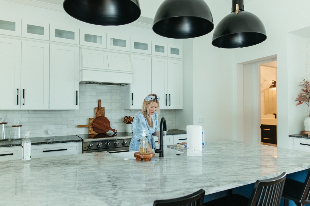 modern farmhouse kitchen reveal