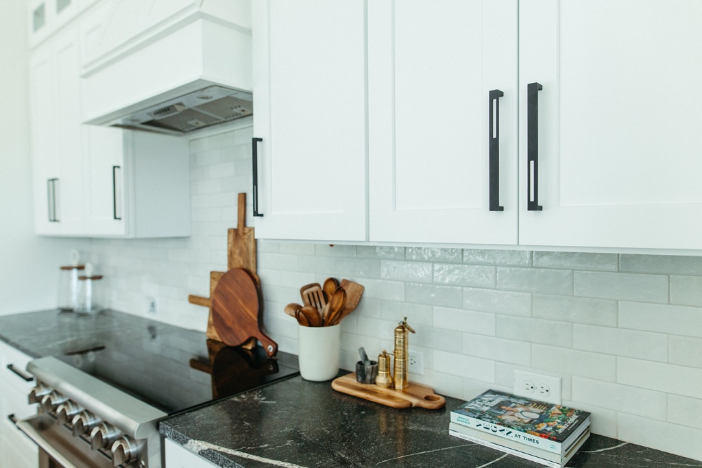 modern farmhouse kitchen reveal