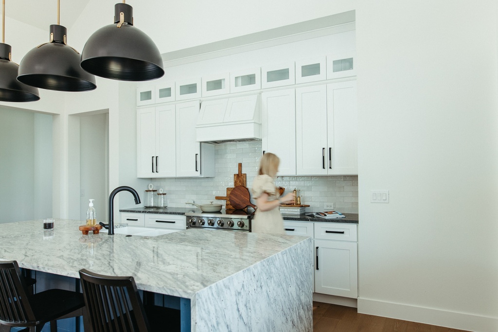 modern farmhouse kitchen reveal